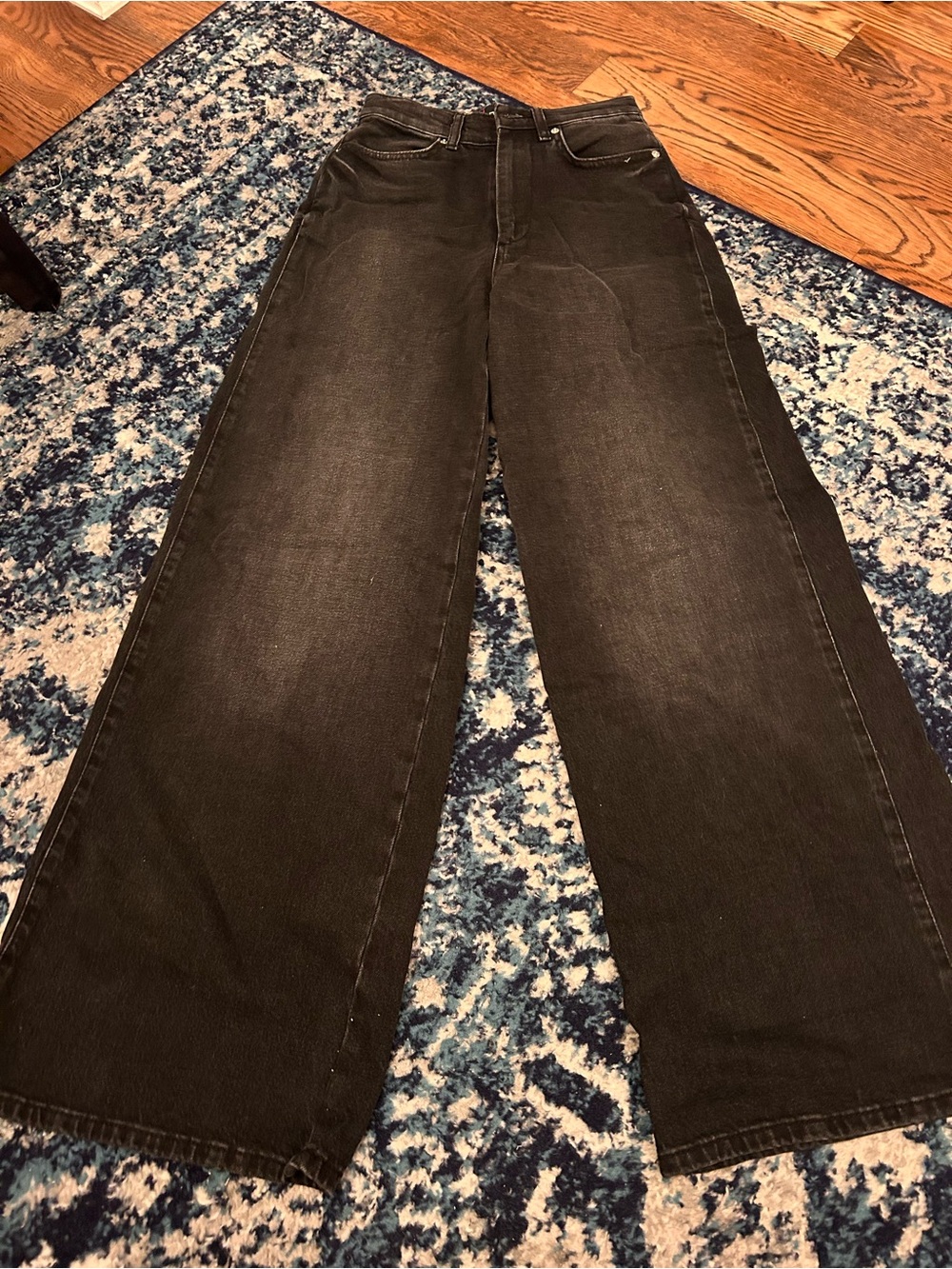 Black wide leg jeans